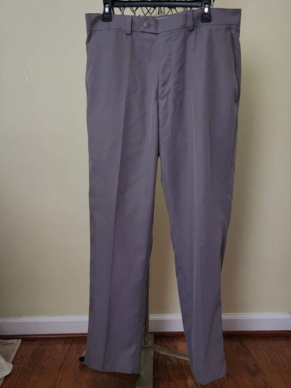 Louis Raphael 36x30 Golf Pants